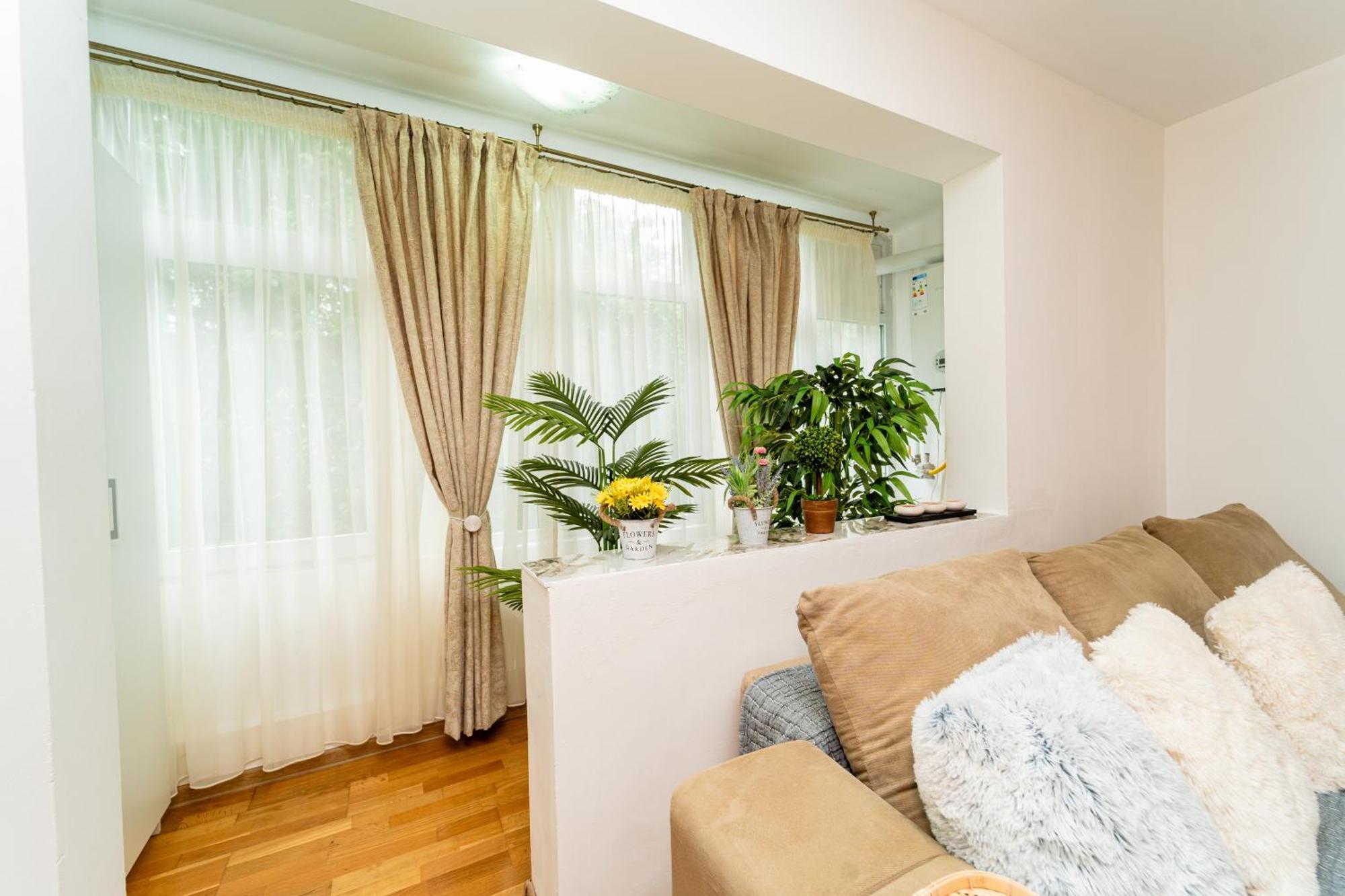 Apartament - By Open House